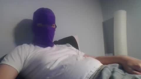 Snapshot of bennybueno chatting on April 5, 2026, 4:20 am bennybueno online show from April 5, 2026, 4:20 am