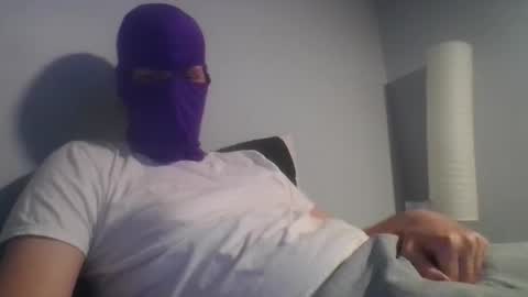 Snapshot of bennybueno chatting on April 25, 2026, 3:20 am bennybueno online show from April 25, 2026, 3:20 am