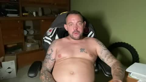 benochau online show from June 28, 2026, 2:28 am