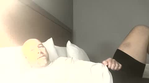 bensoncarverd online show from April 22, 2026, 12:24 am