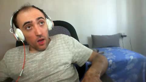 bentish online show from November 10, 2025, 8:02 am