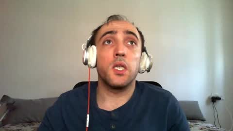 Snapshot of bentish chatting on June 27, 2026, 2:12 pm bentish online show from June 27, 2026, 2:12 pm