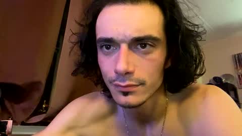 Snapshot of benwylder91 chatting on November 7, 2025, 12:21 am benwylder91 online show from November 7, 2025, 12:21 am