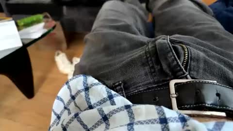 benz10001 online show from April 15, 2026, 10:21 pm