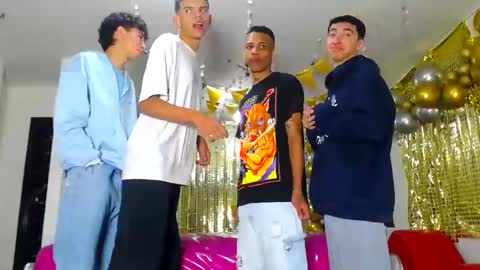 benz boys online show from February 4, 2025, 12:11 pm