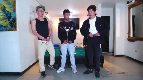 benz boys online show from November 17, 2025, 12:00 pm