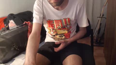 berceuse111 online show from April 10, 2026, 10:53 am