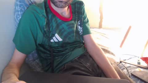 Snapshot of berceuse111 chatting on June 12, 2026, 8:35 am berceuse111 online show from June 12, 2026, 8:35 am