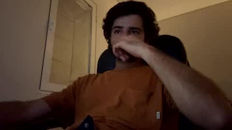 Berltex online show from November 4, 2025, 1:27 am