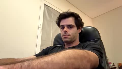 Berltex online show from January 9, 2026, 4:04 am