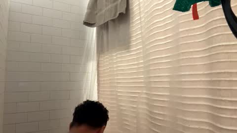 berriess_ online show from February 15, 2026, 12:58 pm