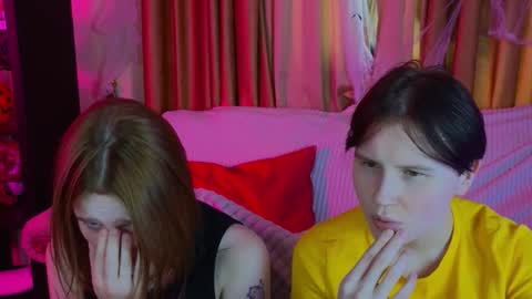 Your sweet Tara and Eva online show from October 31, 2025, 7:20 am