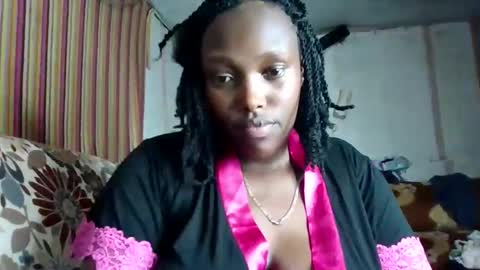 berrythighs online show from March 25, 2026, 7:31 pm