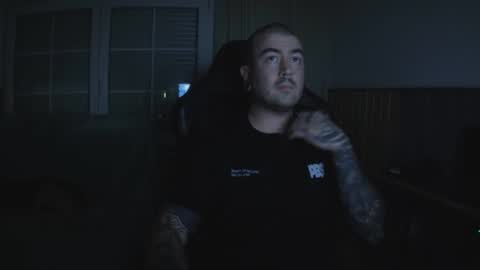 berto3389 online show from December 1, 2025, 8:47 pm