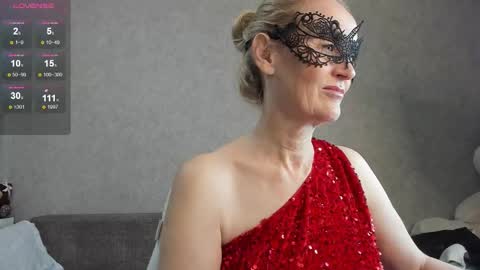 Snapshot of best__angelica chatting on October 30, 2025, 4:08 pm best__angelica online show from October 30, 2025, 4:08 pm