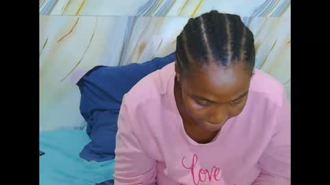 Snapshot of best_frnd chatting on November 25, 2025, 8:42 pm best_frnd online show from November 25, 2025, 8:42 pm