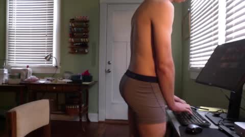 Snapshot of best_triam chatting on January 5, 2025, 5:20 pm best_triam online show from January 5, 2025, 5:20 pm