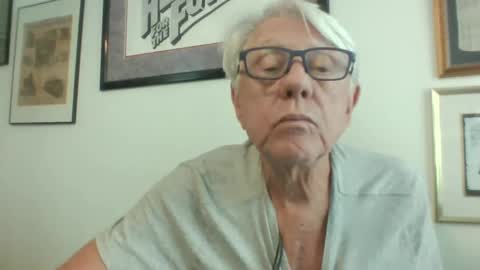 bestshot1951 online show from September 27, 2025, 4:45 pm