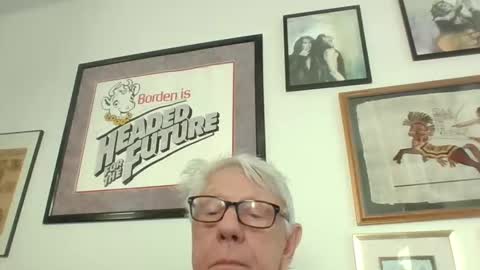 bestshot1951 online show from December 22, 2025, 1:30 pm