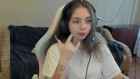 bethany_tease online show from April 14, 2026, 12:44 pm