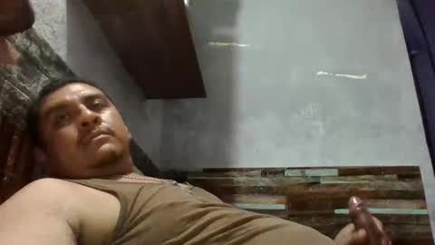 beto471292 online show from April 18, 2026, 12:47 am