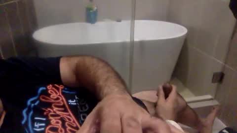 Virtual Gentleman online show from January 3, 2025, 4:33 am