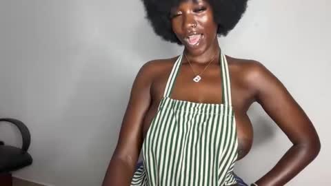 Snapshot of betty_fire_ chatting on June 10, 2026, 8:08 pm Adah online show from June 10, 2026, 8:08 pm