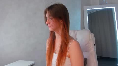 Eva online show from October 5, 2025, 9:51 am