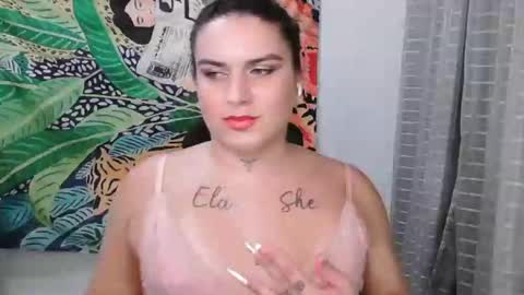 bettytaylor23 online show from February 12, 2025, 5:05 am