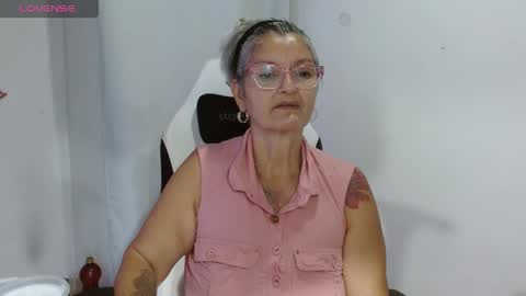 Snapshot of bety_cum3 chatting on April 29, 2026, 10:08 am bibiana online show from April 29, 2026, 10:08 am