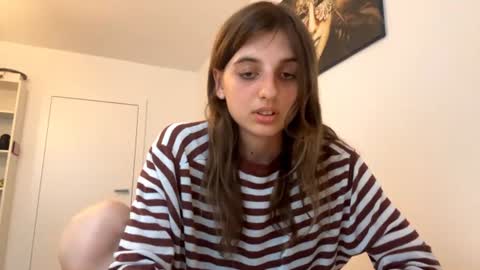 Lina online show from July 2, 2026, 5:41 pm