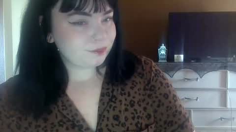 Snapshot of beverlybell chatting on September 25, 2025, 5:27 pm Beverly Bell online show from September 25, 2025, 5:27 pm