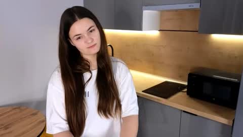 Snapshot of beverlyprice chatting on November 29, 2025, 7:22 am Alissa online show from November 29, 2025, 7:22 am