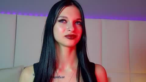 Snapshot of beverlyyork chatting on February 19, 2025, 4:33 pm Beverly online show from February 19, 2025, 4:33 pm