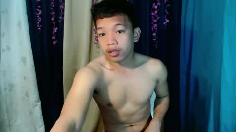 Snapshot of bexyourxman chatting on January 25, 2025, 1:54 am Adrian online show from January 25, 2025, 1:54 am