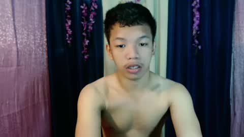 Snapshot of bexyourxman chatting on February 5, 2025, 2:19 am Adrian online show from February 5, 2025, 2:19 am