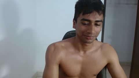 Snapshot of bfernando_05 chatting on January 8, 2026, 5:48 pm BAYRON online show from January 8, 2026, 5:48 pm