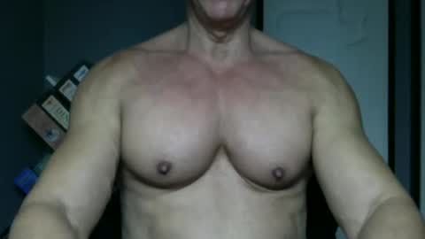 BGDKMUSCLEGUY - SELECTED BY CHATURBATE AS A TOP BROADCASTER FOR 2023 online show from December 18, 2025, 2:28 am