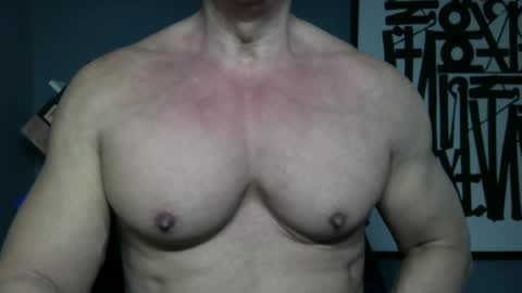 BGDKMUSCLEGUY - SELECTED BY CHATURBATE AS A TOP BROADCASTER FOR 2023 online show from June 3, 2026, 5:18 pm
