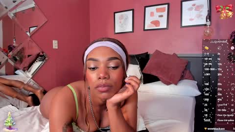 Snapshot of bhritany_brow chatting on December 11, 2024, 6:52 pm Bhri online show from December 11, 2024, 6:52 pm