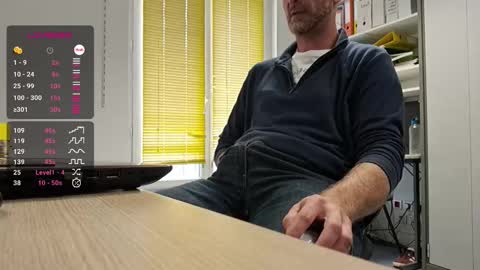 Snapshot of bi_french69 chatting on October 28, 2025, 1:03 pm My name is David and if you like public exhibitions you wont be disappointed with me LoL - My favorite vibes is 44 online show from October 28, 2025, 1:03 pm