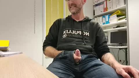 Snapshot of bi_french69 chatting on November 12, 2025, 4:07 pm My name is David and if you like public exhibitions you wont be disappointed with me LoL - My favorite vibes is 44 online show from November 12, 2025, 4:07 pm