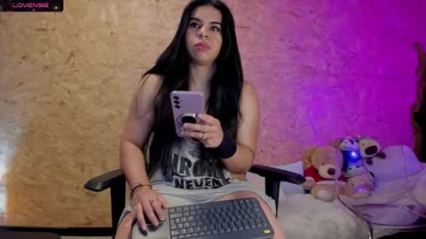 Biancastrong.. IGThebiancastrong online show from March 4, 2025, 2:27 am