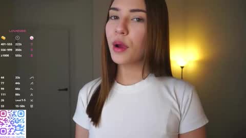 Ophelia online show from November 24, 2025, 6:51 pm