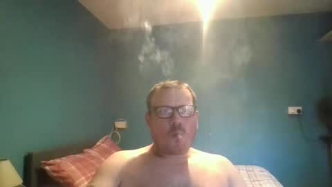 Snapshot of bidan1986 chatting on October 12, 2025, 4:06 pm bigdan1986 online show from October 12, 2025, 4:06 pm