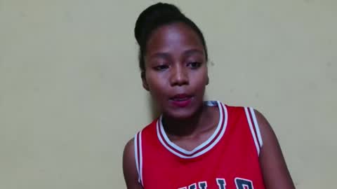 bienvenue987832 online show from April 3, 2026, 3:04 am