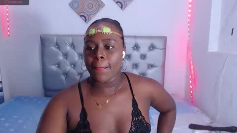 Tatiana  online show from October 14, 2025, 9:15 pm