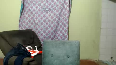 Snapshot of big_dad69 chatting on February 27, 2025, 3:04 am Tommy online show from February 27, 2025, 3:04 am