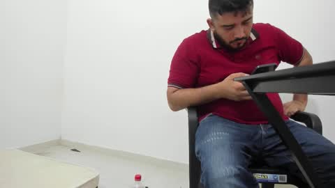 Snapshot of big_dad69 chatting on September 10, 2025, 7:08 am Tommy online show from September 10, 2025, 7:08 am