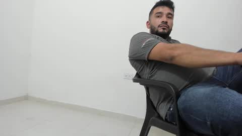 Snapshot of big_dad69 chatting on September 11, 2025, 4:01 am Tommy online show from September 11, 2025, 4:01 am